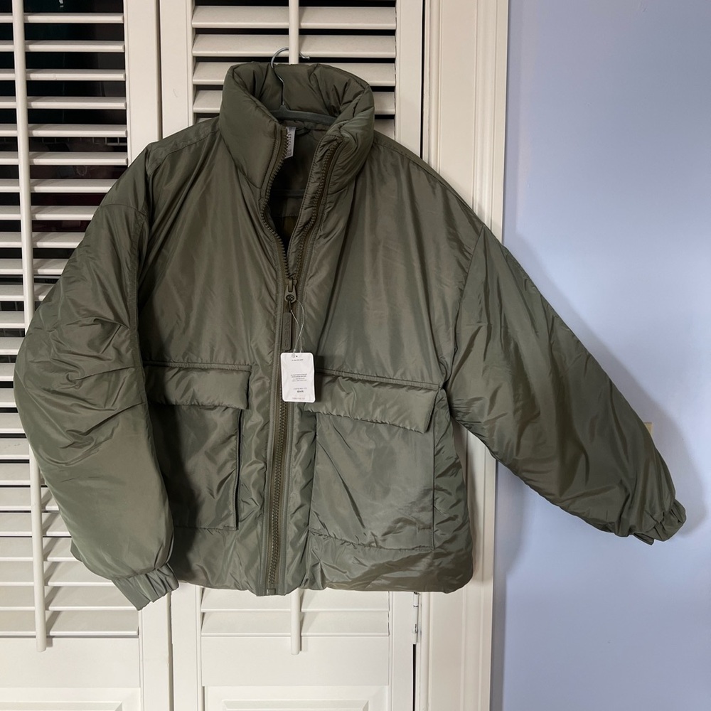 Fabletics Oversized Khloe Kardashian All Weather Puffer Jacket NWT Olive Green